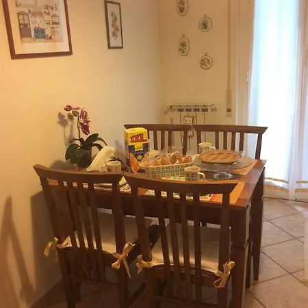 A Casa Di Mirella 公寓 *